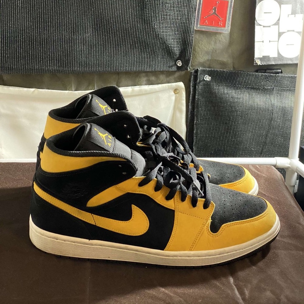 Air Jordan 1s